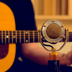 Listen to Recording Lounge in the App